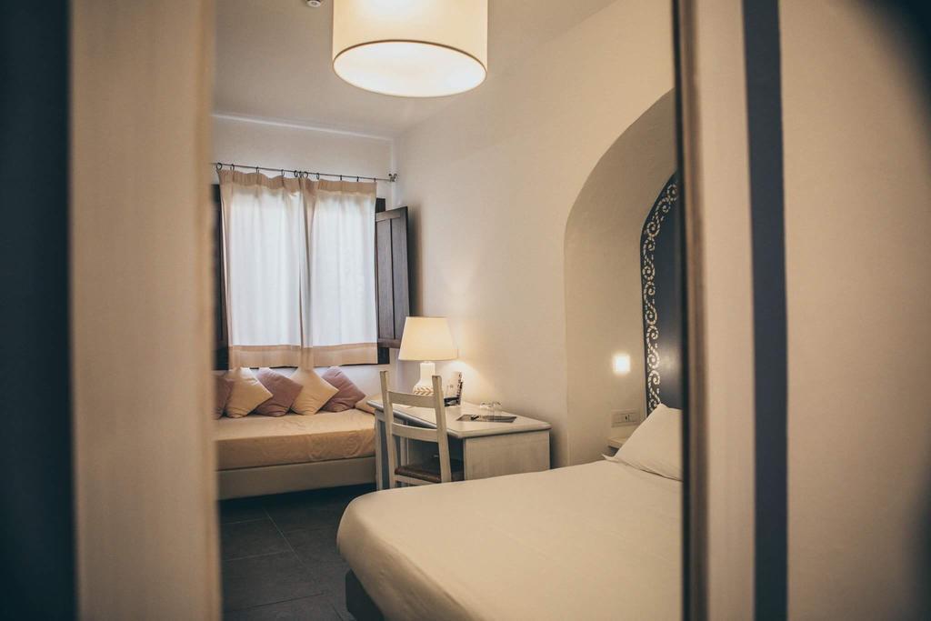 Boutique Hotel Sant'Andrea & Relais San Pantaleo Exterior photo